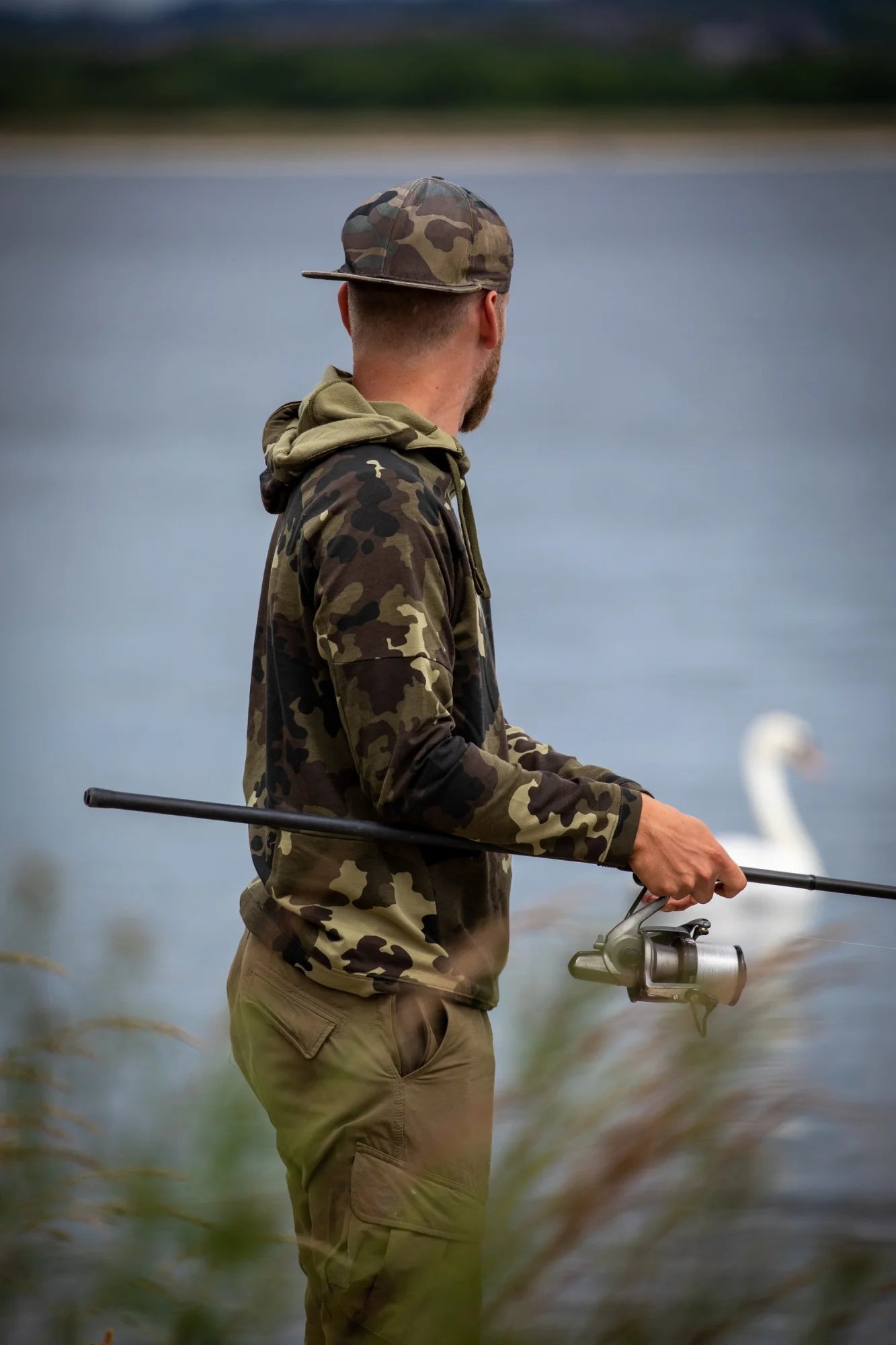 KORDA KORDA Lightweight Hoodie | Dark Kamo - Parkfield Angling Centre