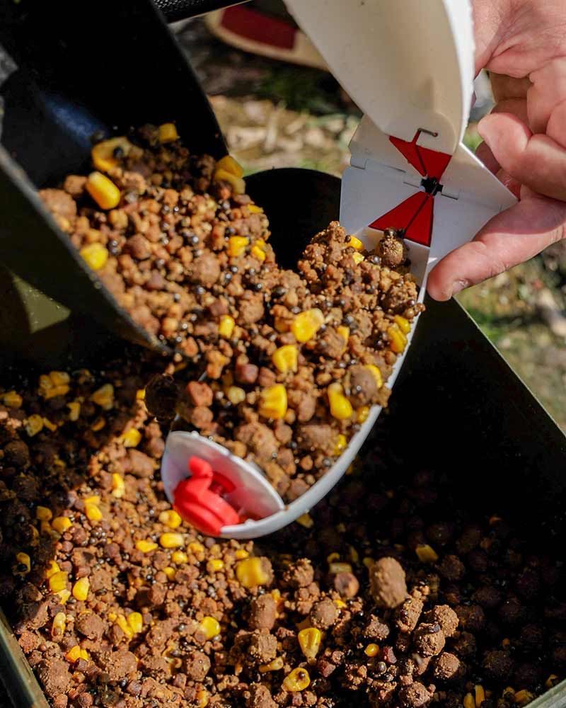 FOX FOX Large X Spomb BLACK - Parkfield Angling Centre
