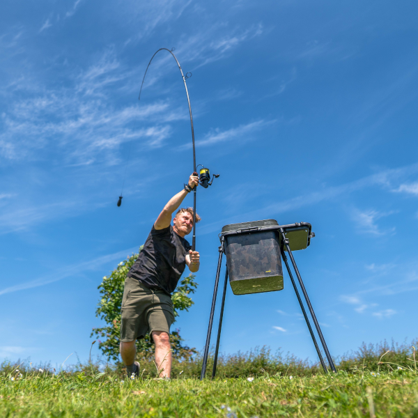 AVID AVID Bait Station Kit - Parkfield Angling Centre