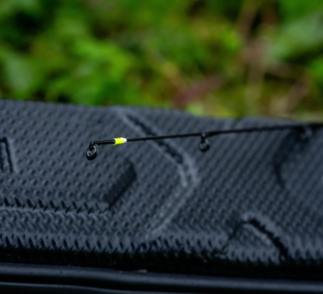 GURU GURU Fiberglass Quivertip (Yellow/White) 1.5oz - Parkfield Angling Centre