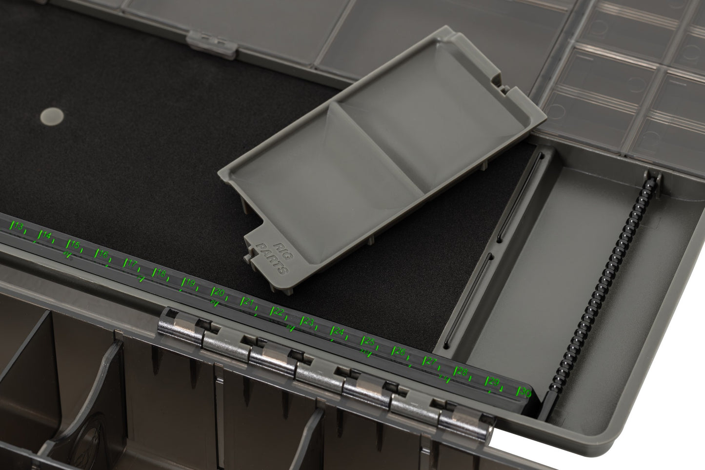 KORDA KORDA Tackle Box Large - Parkfield Angling Centre