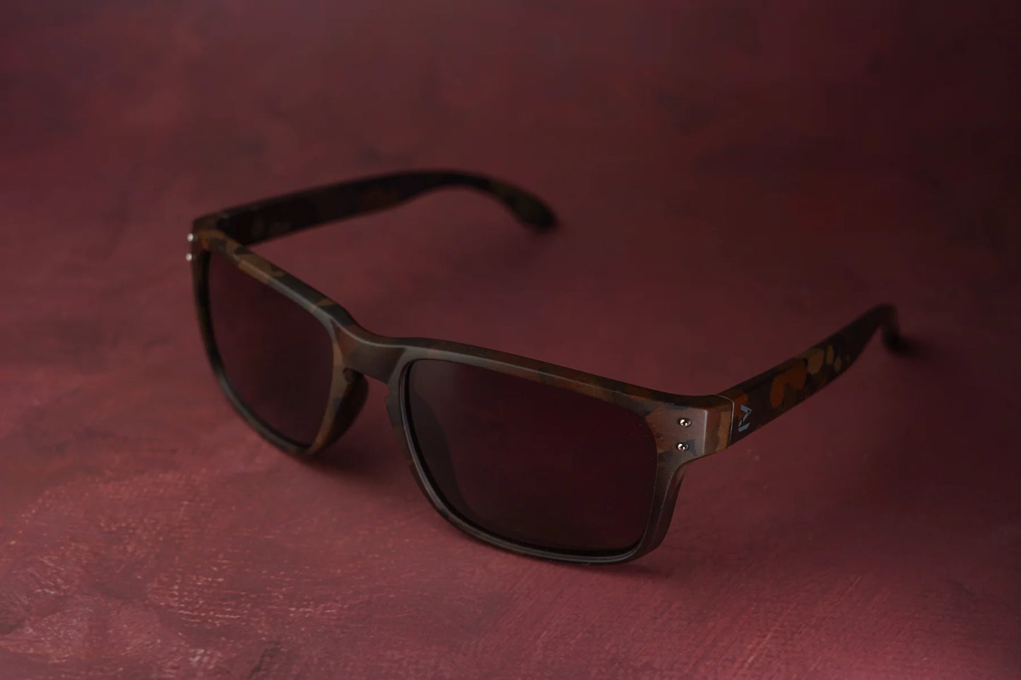 OMC OMC Peeka Boo Sunglasses All Rounder Lense + Case - Parkfield Angling Centre