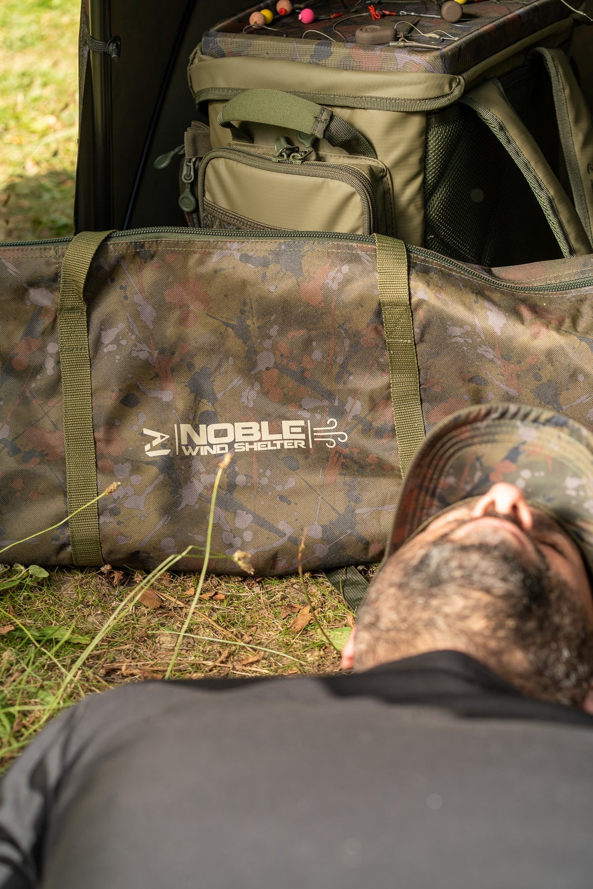 OMC OMC The Noble Wind Shelter - Parkfield Angling Centre