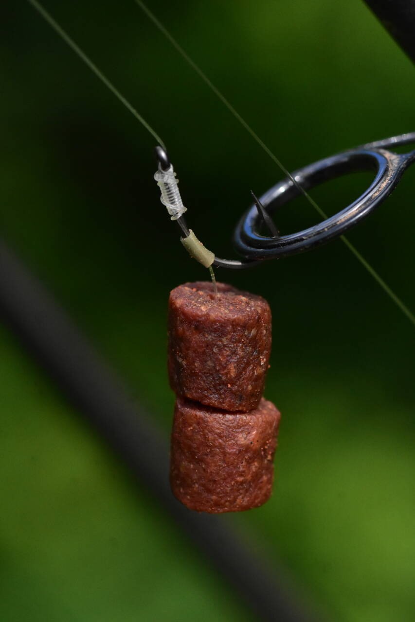 DYNAMITE DYNAMITE Big Fish River Barbel Pellets 1.8kg - Parkfield Angling Centre