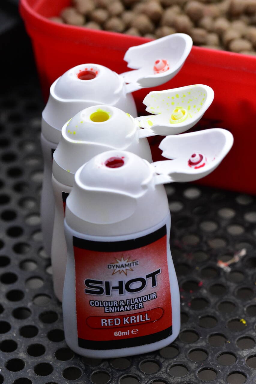 DYNAMITE DYNAMITE Shot Colour & Flavour Enhancer F1 Sweet Yellow - Parkfield Angling Centre