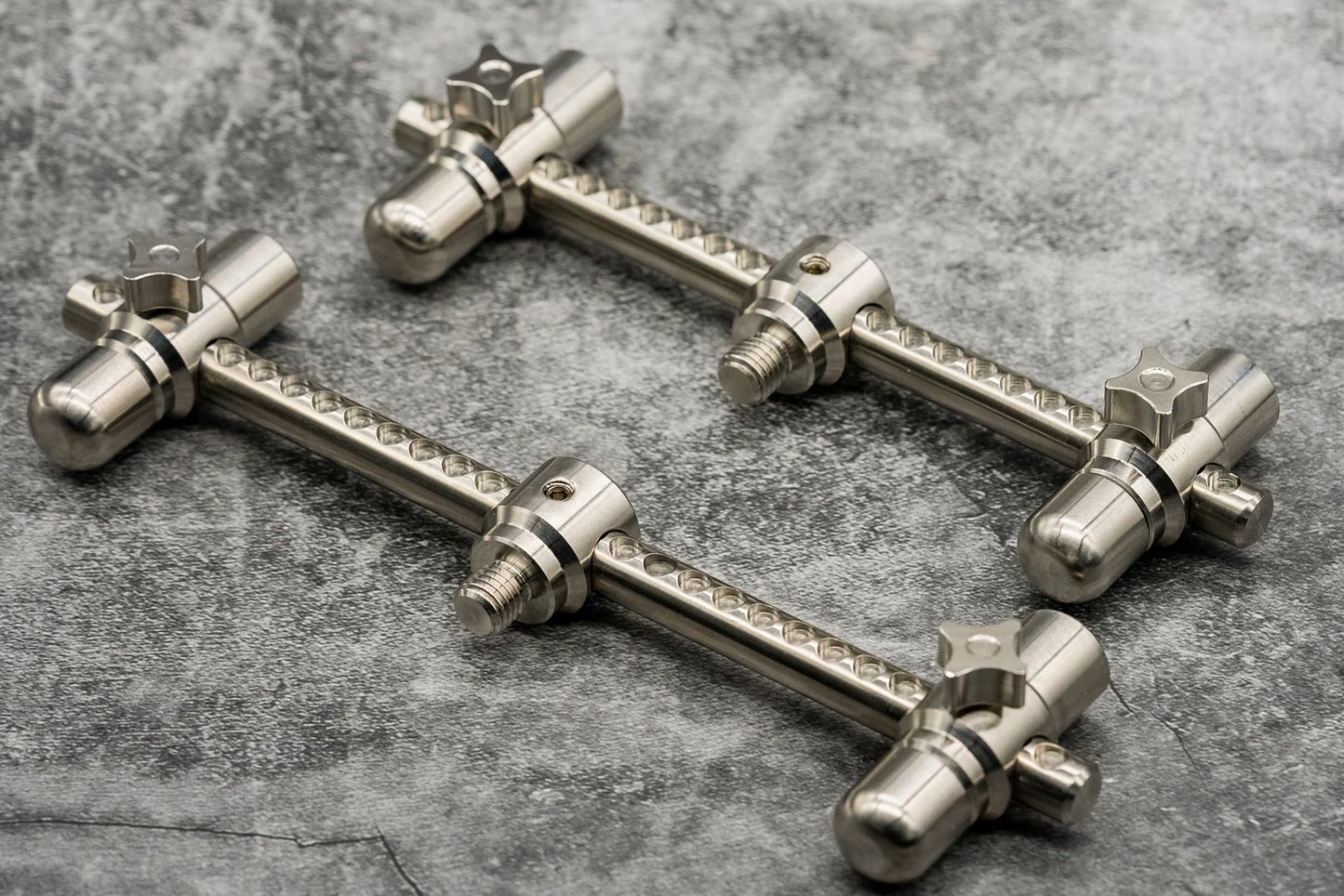 OMC OMC Elbowz High-Grade 316 Stainless Steel (Pair) - Parkfield Angling Centre