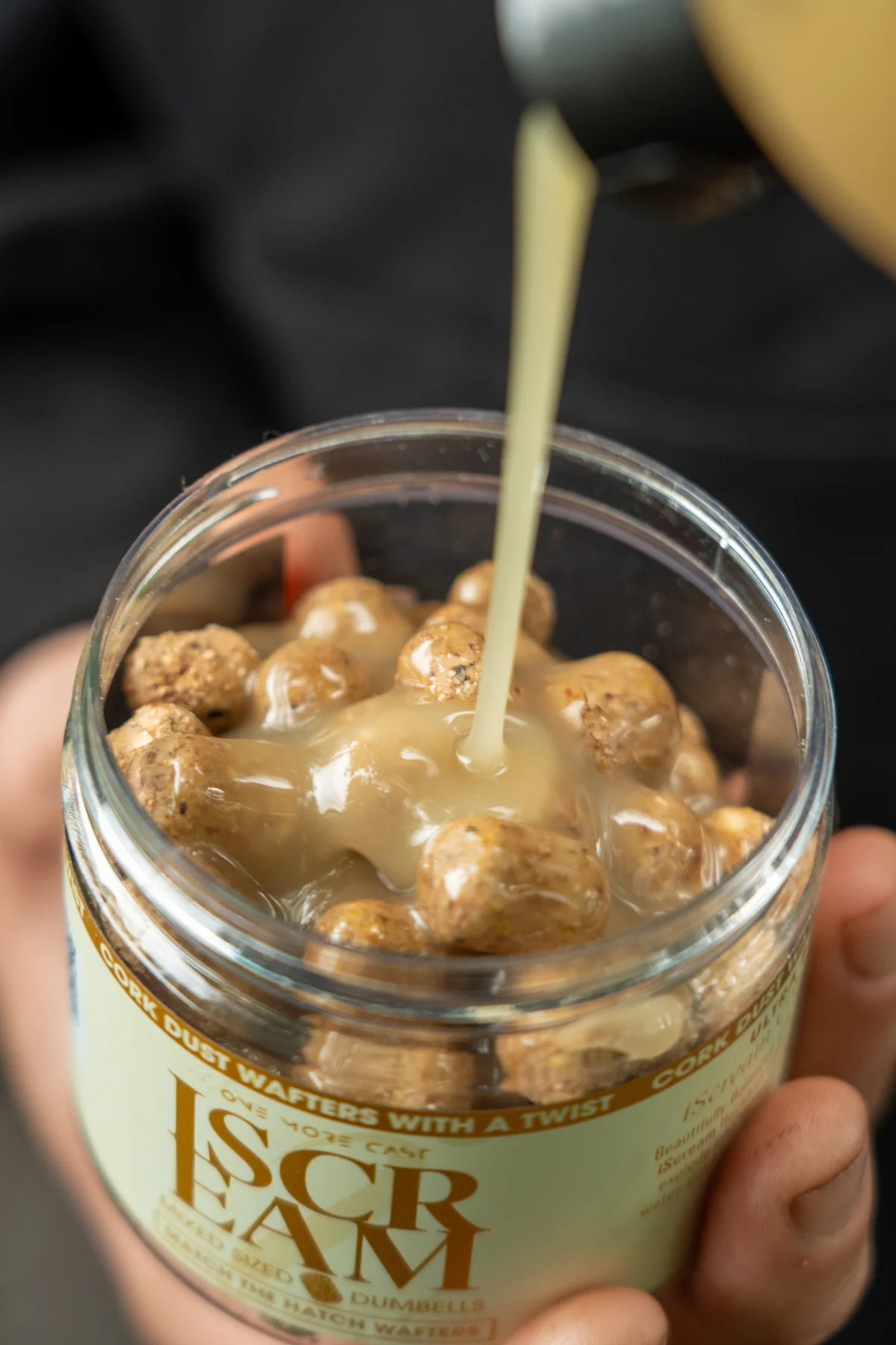 OMC OMC iScream Nutty Sauce 500ml - Parkfield Angling Centre