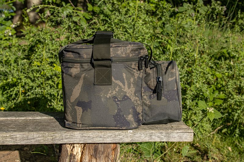 SOLAR SOLAR Undercover Camo Cool Bag - Parkfield Angling Centre