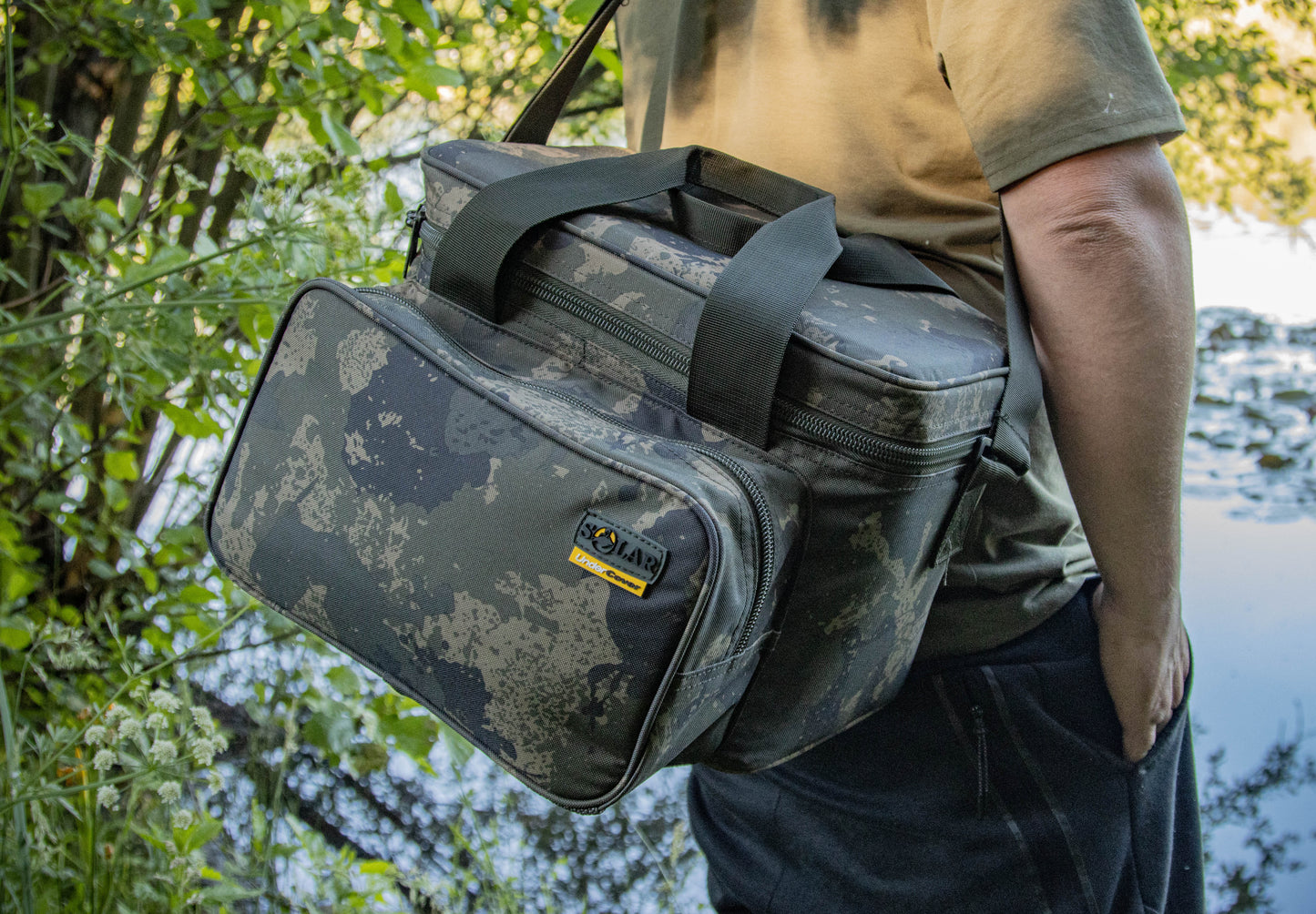 SOLAR SOLAR Undercover Camo Cool Bag - Parkfield Angling Centre
