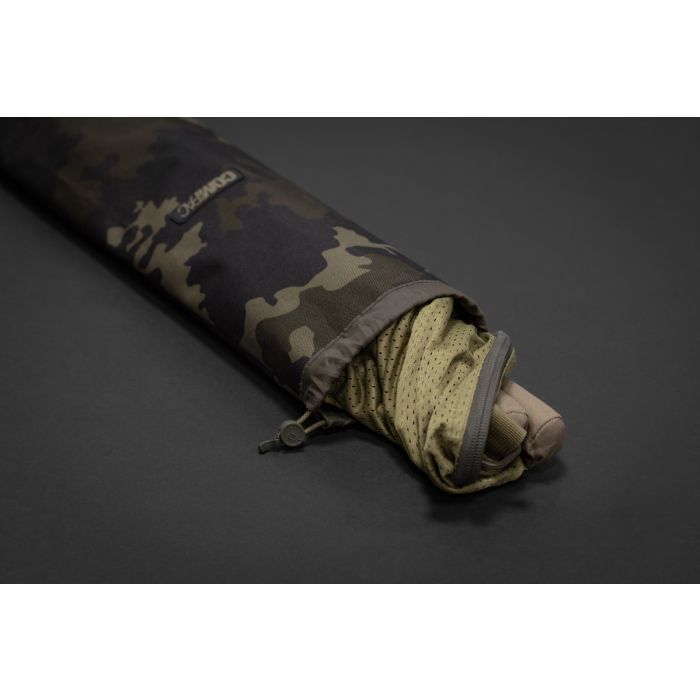 KORDA KORDA Compac Stink Sleeve 46in | Dark Kamo - Parkfield Angling Centre