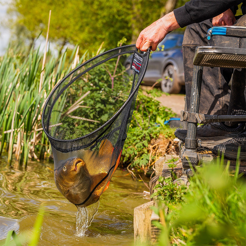 PRESTON PRESTON Carbon Hair Mesh Landing Net 18" - Parkfield Angling Centre
