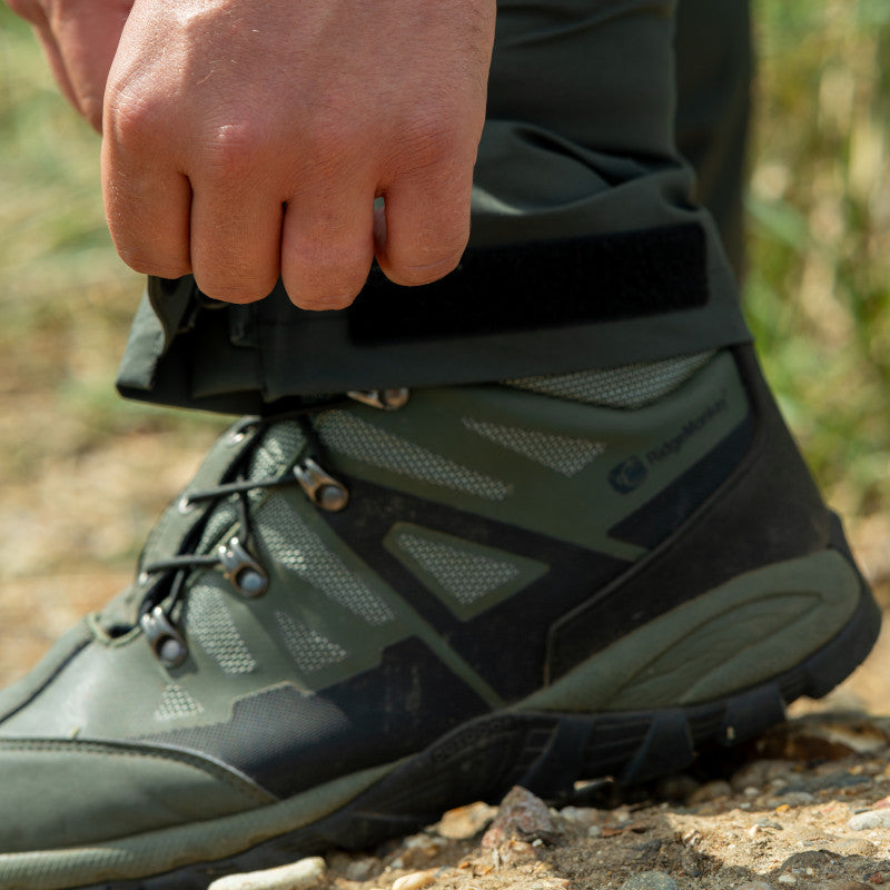 RIDGEMONKEY RIDGEMONKEY APEarel ThermaPro Waterproof Shell Trousers Green - Parkfield Angling Centre