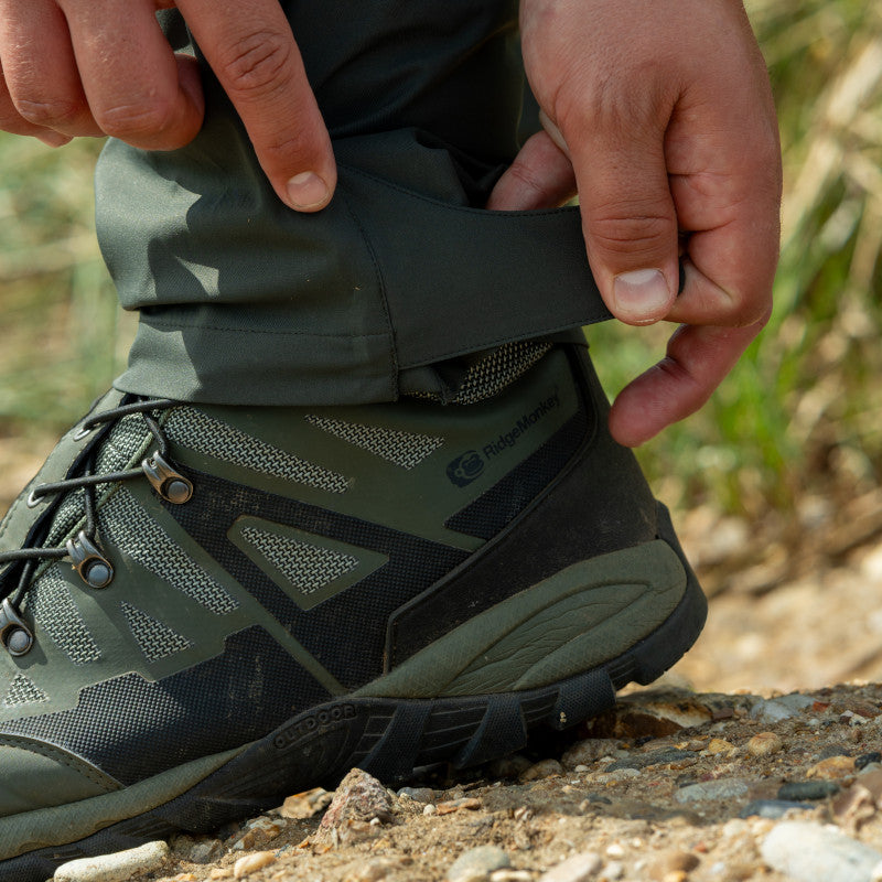 RIDGEMONKEY RIDGEMONKEY APEarel ThermaPro Waterproof Shell Trousers Green - Parkfield Angling Centre