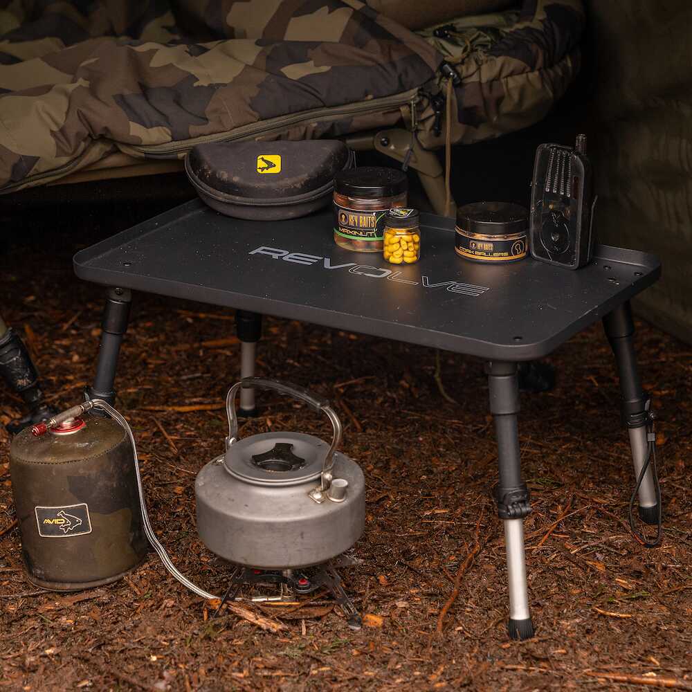 AVID AVID Revolve Bivvy Table - Parkfield Angling Centre