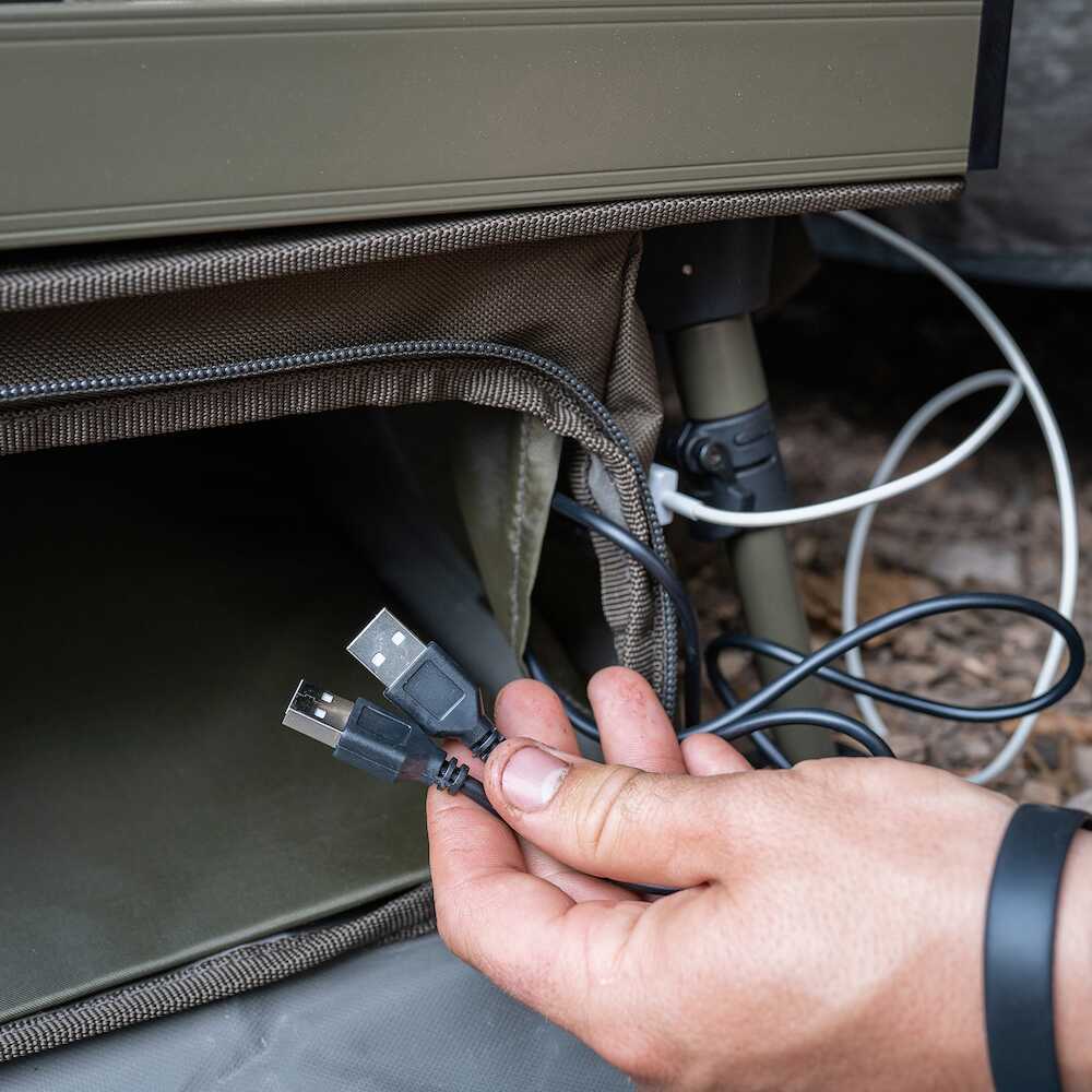 AVID AVID Carp Double Decker Bivvy Organiser - Parkfield Angling Centre