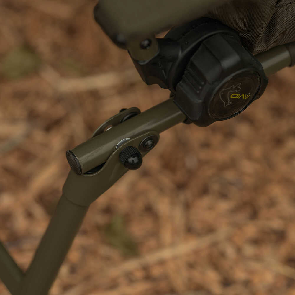 AVID AVID Benchmark Leveltech Recliner Chair - Parkfield Angling Centre