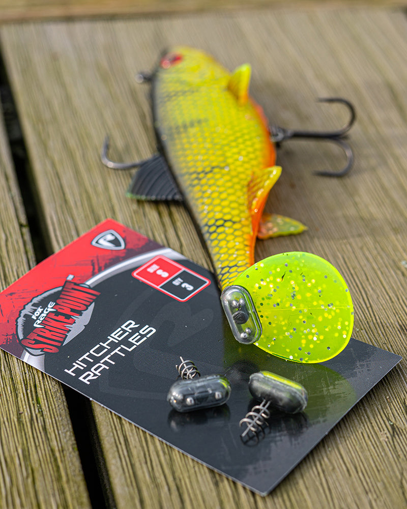 FOX FOX RAGE Strike Point Hitcher Rattle Large - Parkfield Angling Centre