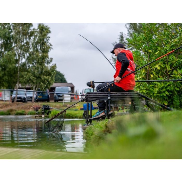 GURU GURU N-Gauge Pro F1 270 Net Handle - Parkfield Angling Centre