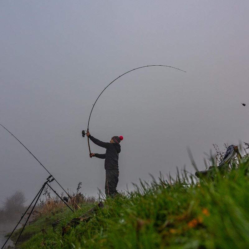 GURU GURU N-Gauge Specimen Barbel 12' 2.25lb - Parkfield Angling Centre