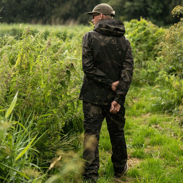 NASH NASH Zero Tolerance Extreme Waterproof Jacket Camo - Parkfield Angling Centre