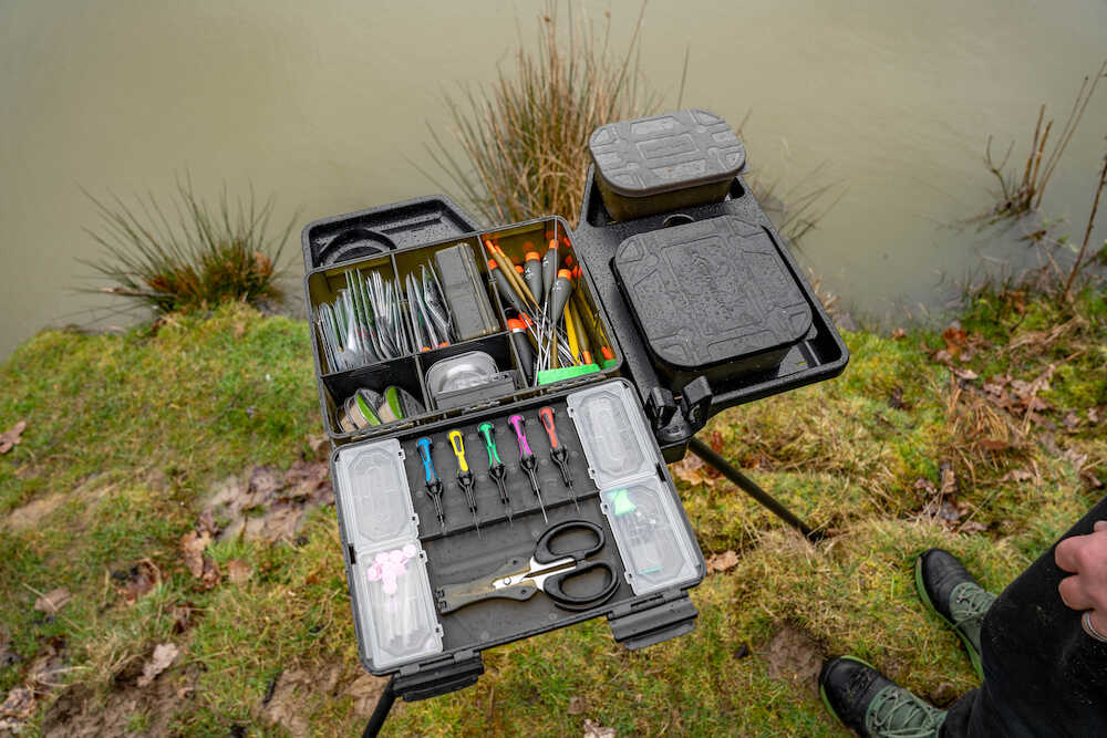 KORUM KORUM Allrounder Tray & Tripod Adaptor - Parkfield Angling Centre