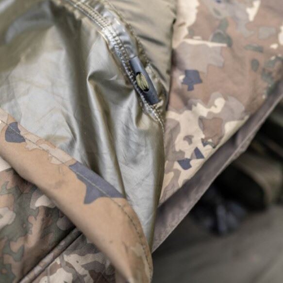 NASH NASH Indulgence Waterproof Bedchair Cover Camo - Parkfield Angling Centre