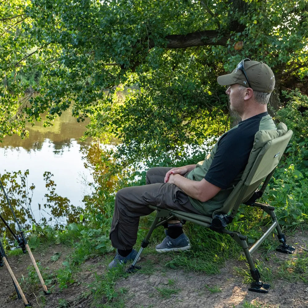 KORUM KORUM Aeronium Supa-Lite Recliner Chair - Parkfield Angling Centre