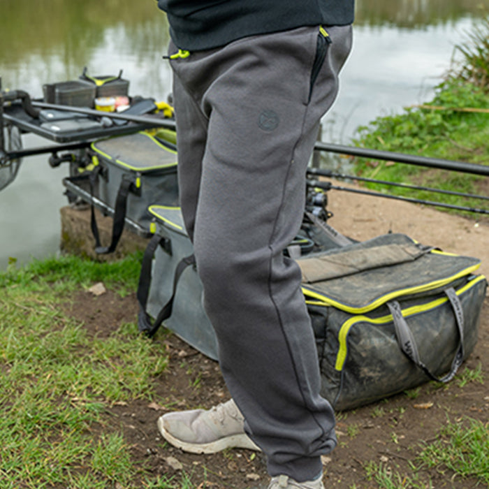 MATRIX MATRIX Black Joggers - Parkfield Angling Centre