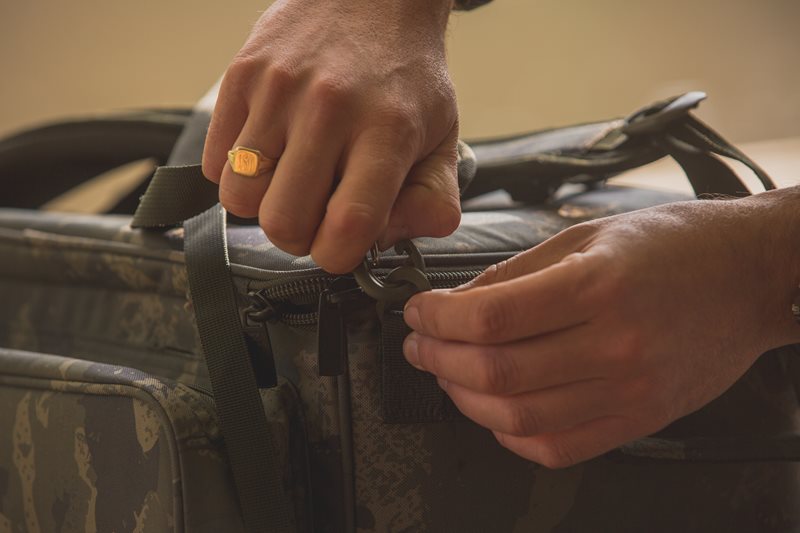 SOLAR SOLAR Undercover Camo Ruckbag - Parkfield Angling Centre