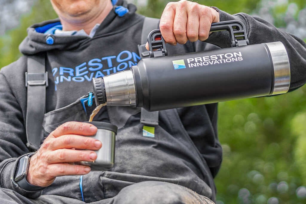 PRESTON PRESTON 1.4l Stainless Steel Flask - Parkfield Angling Centre