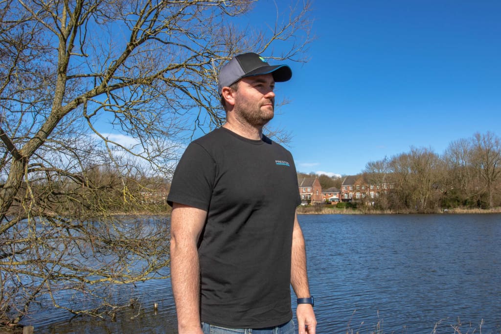 PRESTON PRESTON Black T-Shirt - Parkfield Angling Centre