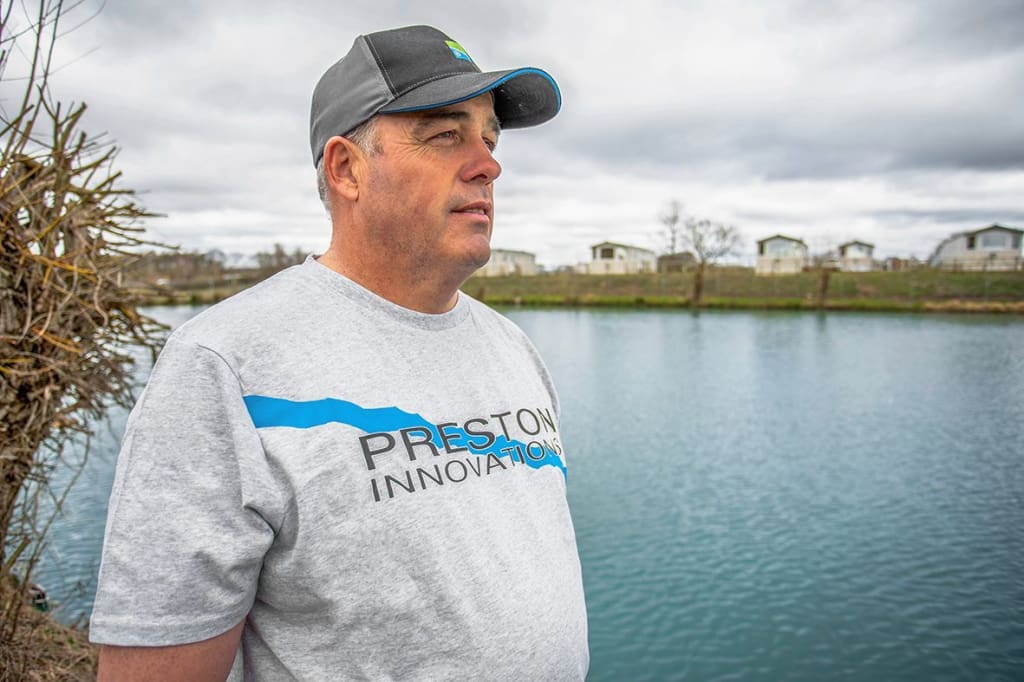PRESTON PRESTON Grey T-Shirt - Parkfield Angling Centre