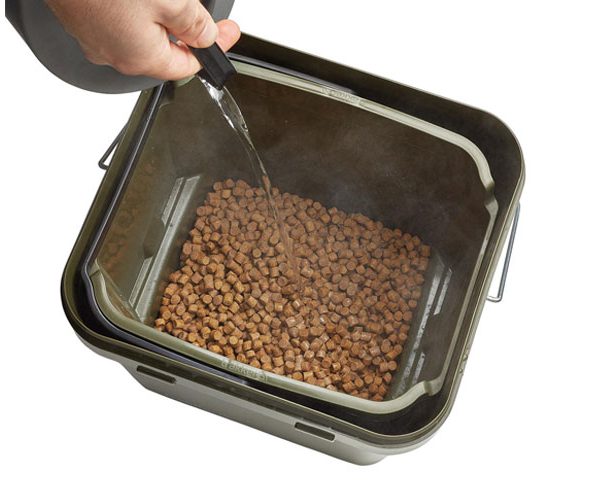Parkfield Angling Centre Trakker Pureflo Bait Filter System 17ltr - Parkfield Angling Centre