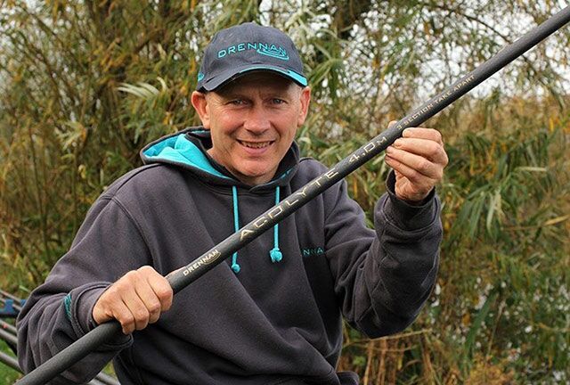 DRENNAN DRENNAN DR Acolyte Land Net Handle 4m - Parkfield Angling Centre