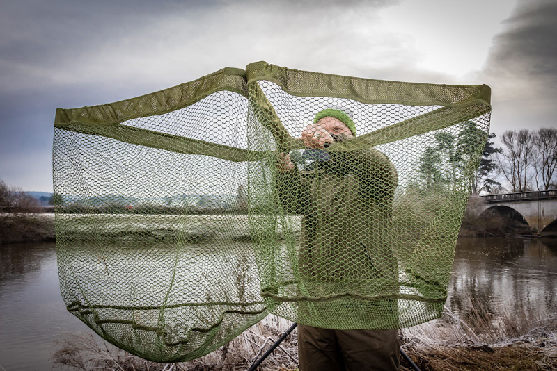 KORUM KORUM Folding Latex Triangle Net - Parkfield Angling Centre
