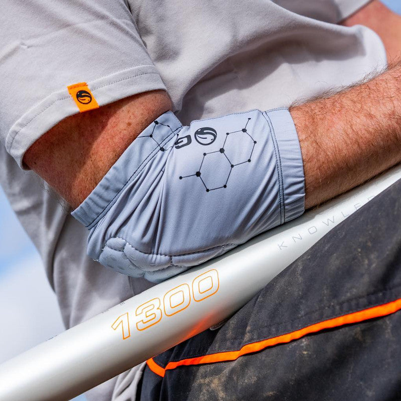 GURU GURU Pro Brace Elbow Support | Small - Parkfield Angling Centre