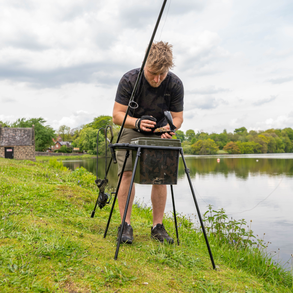 AVID AVID Bait Station Kit - Parkfield Angling Centre