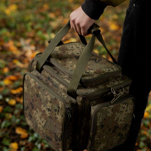 THINKING ANGLER THINKING ANGLER Camfleck Compact Carryall - Parkfield Angling Centre