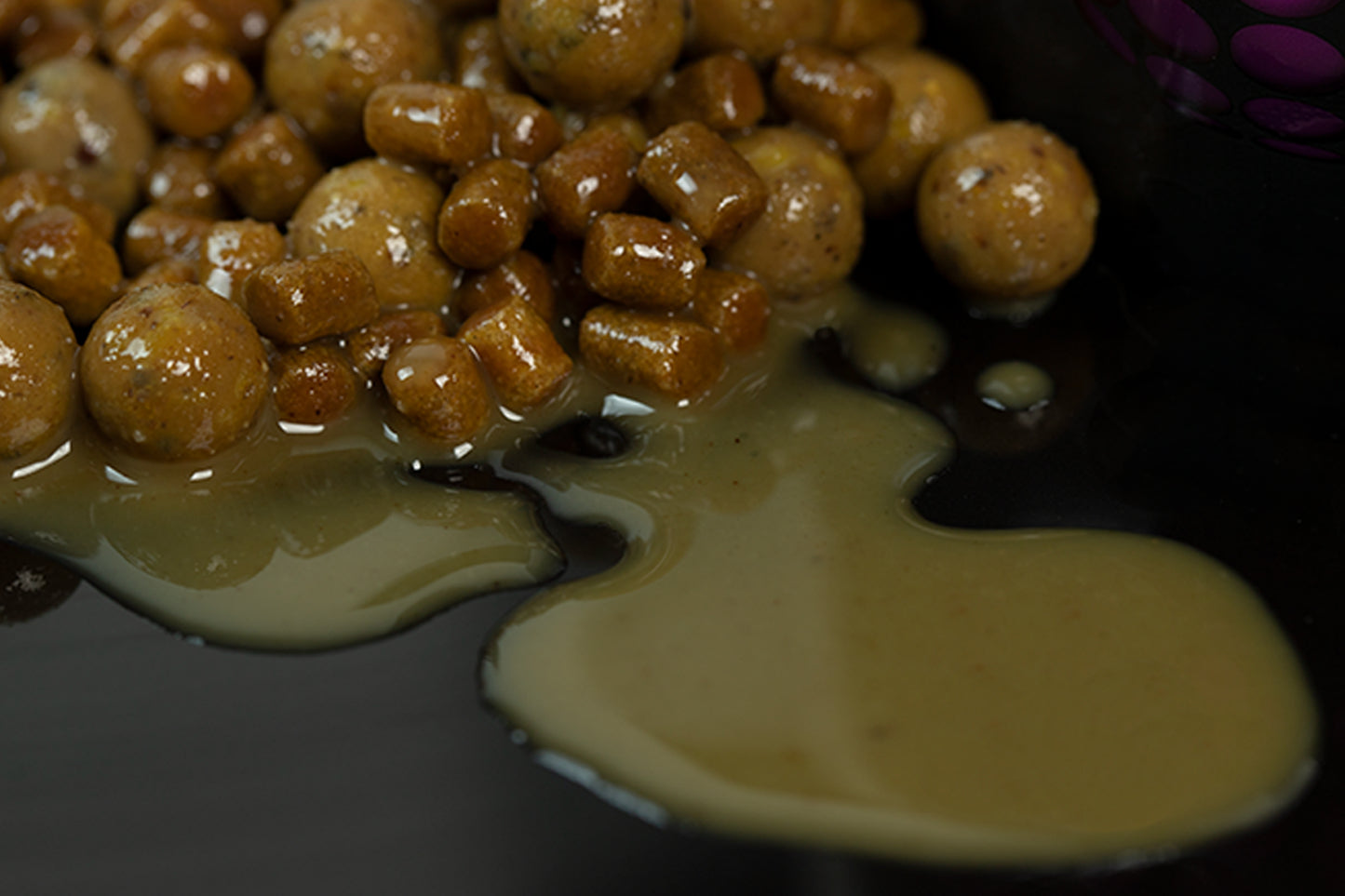 STICKY BAITS STICKY BAITS Cloudy Manilla Liquid 1Ltr Jerry - Parkfield Angling Centre