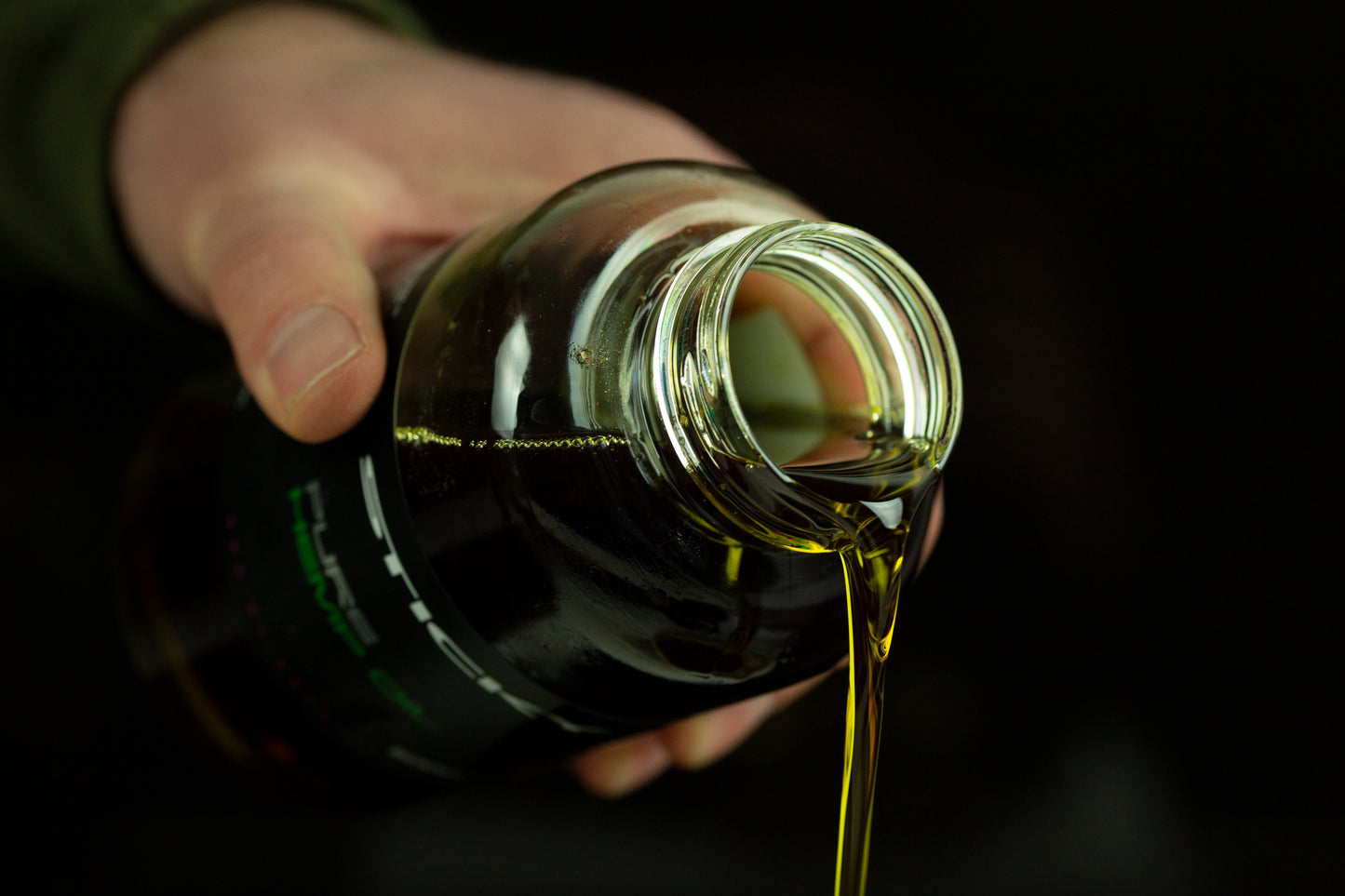 STICKY BAITS STICKY BAITS Pure Hemp Oil 500ml - Parkfield Angling Centre
