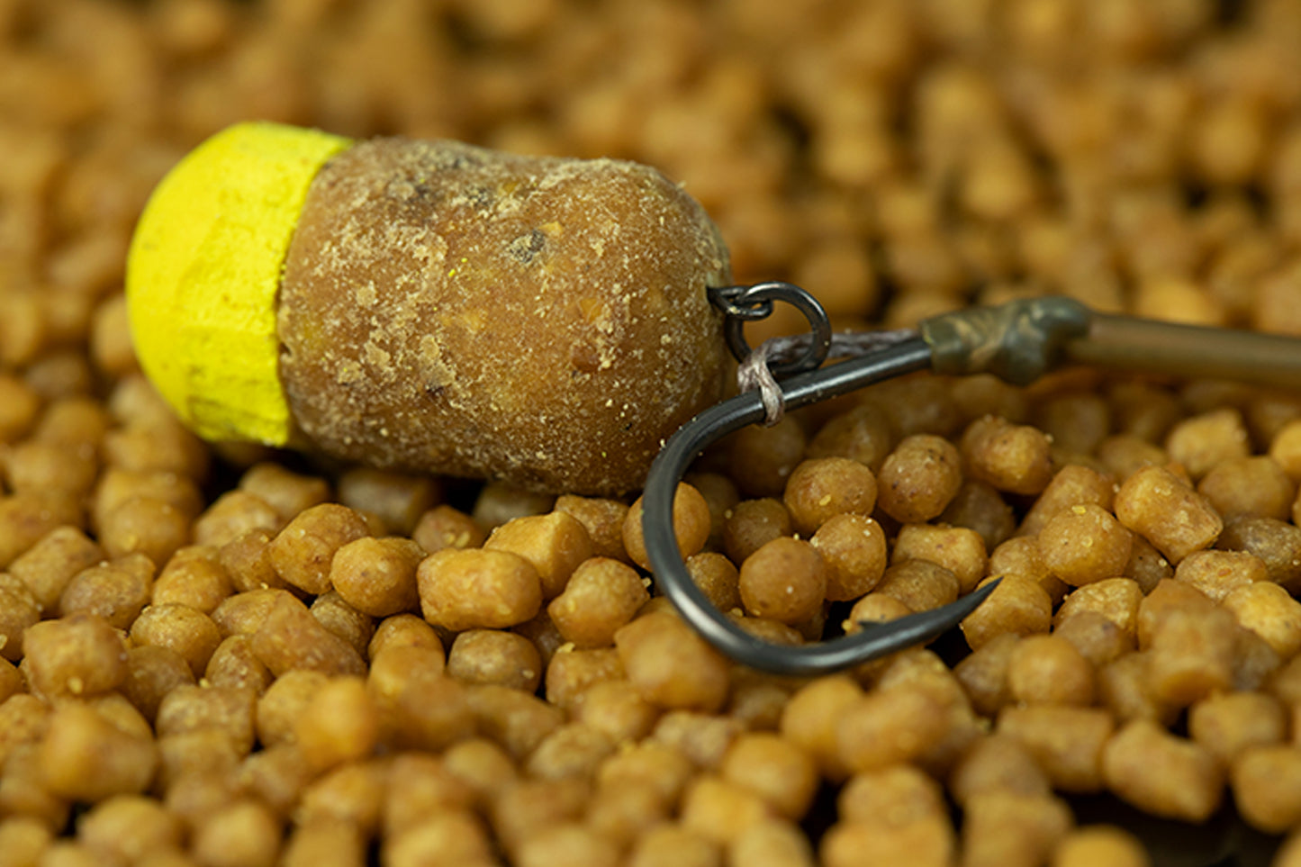 STICKY BAITS STICKY BAITS Manilla Dumbells 160g Pot - Parkfield Angling Centre
