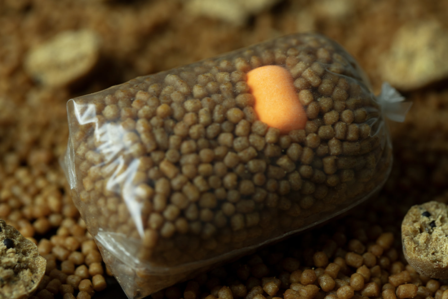 STICKY BAITS STICKY BAITS Peach & Pepper Wafters 130g Pot - Parkfield Angling Centre