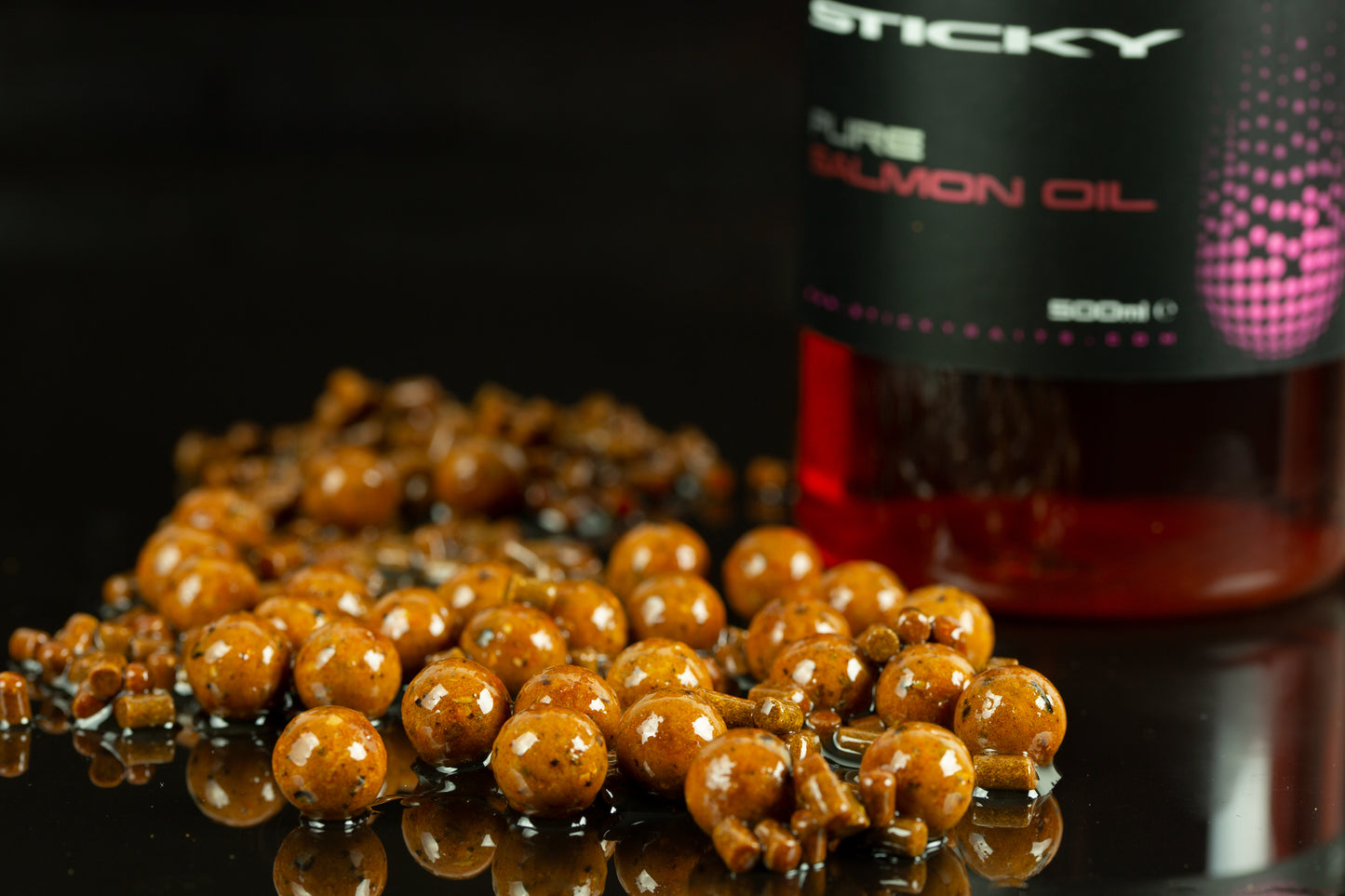 STICKY BAITS STICKY BAITS Pure Salmon Oil 500ml - Parkfield Angling Centre