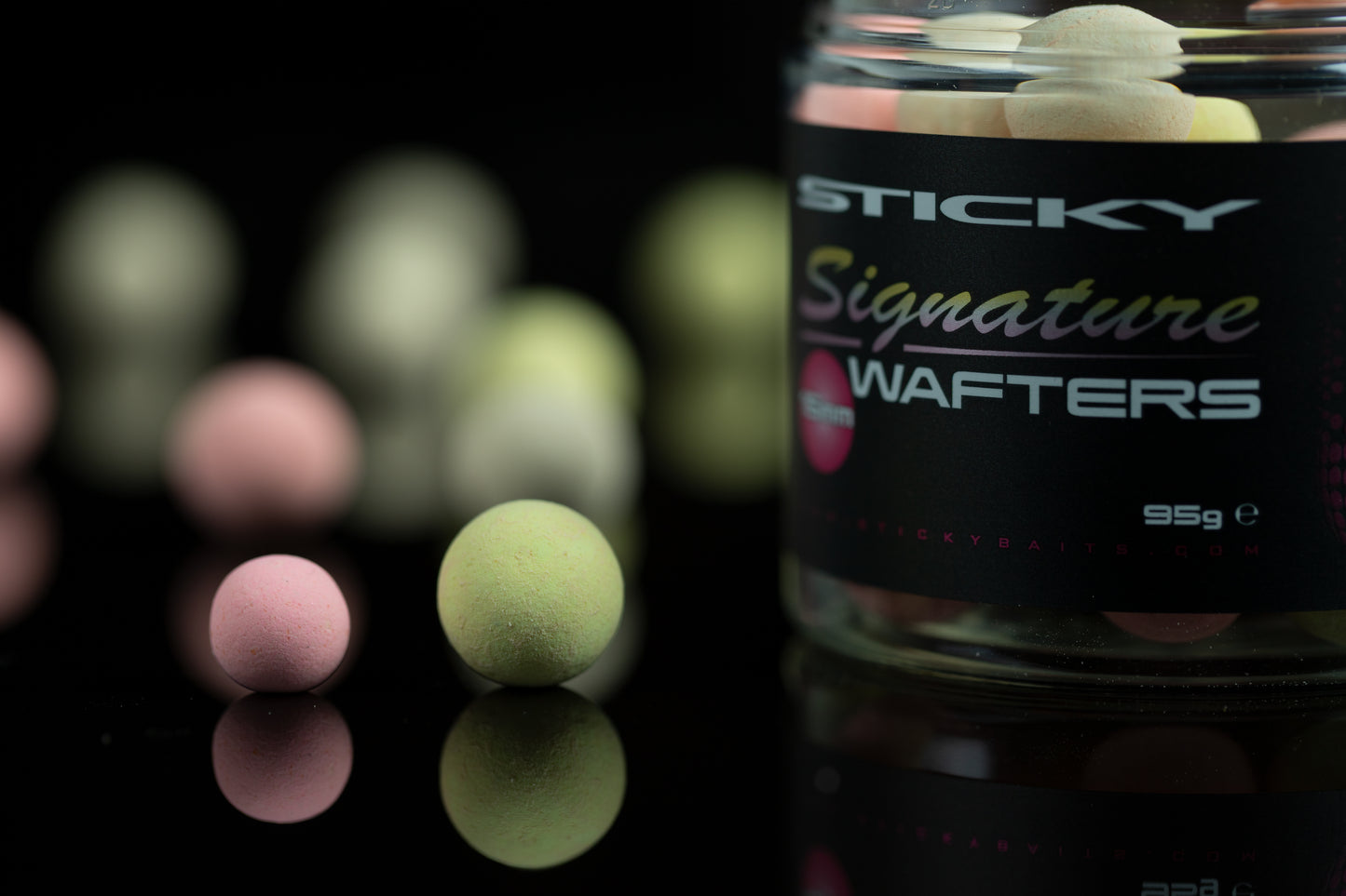 STICKY BAITS STICKY BAITS Signature Wafters Mixed 95g Pot - Parkfield Angling Centre