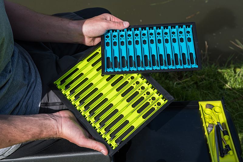 MATRIX MATRIX 13cm Light Blue Small Winder Tray (12 winders) - Parkfield Angling Centre
