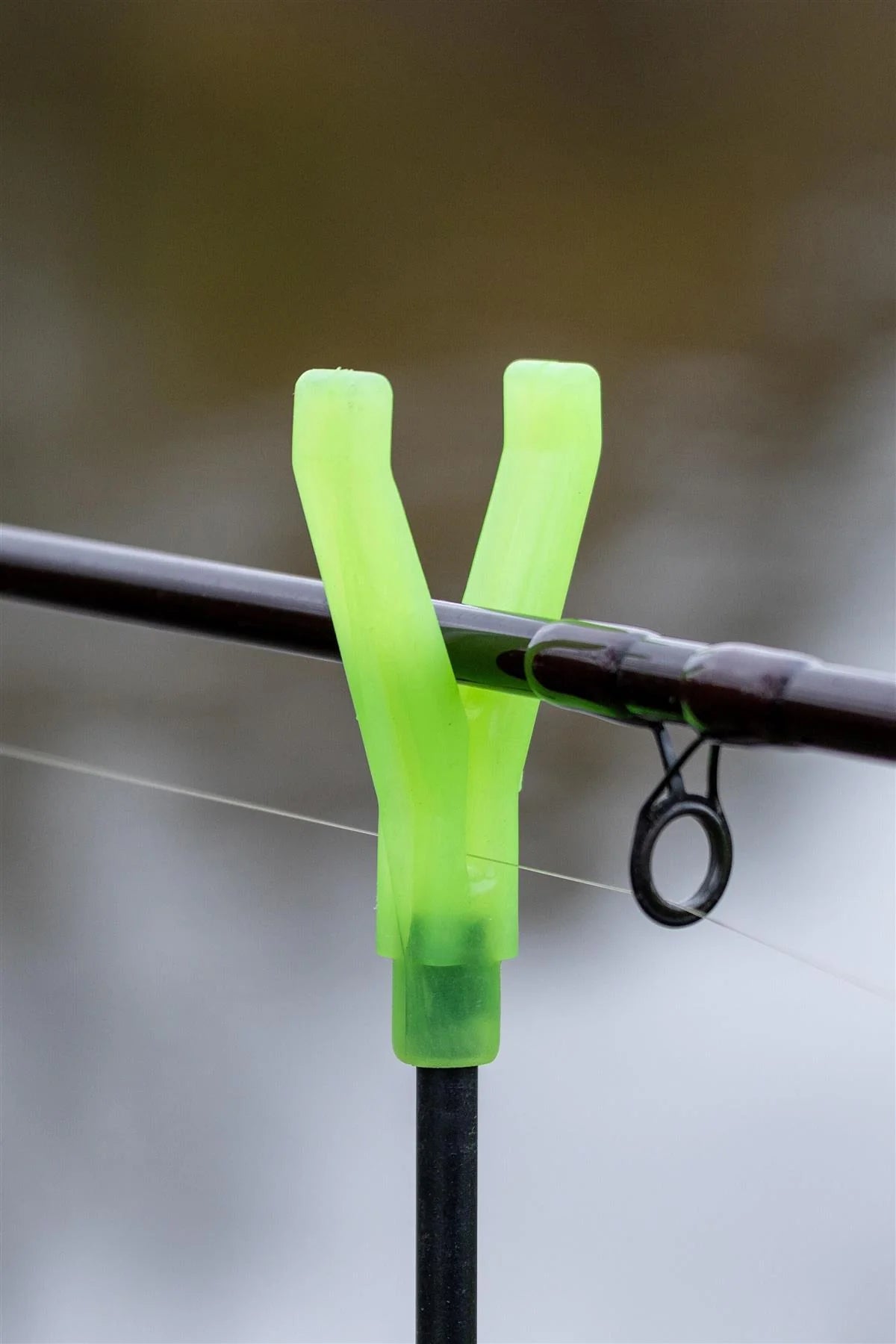 ZEBCO ZEBCO After Dark Luminous Tele V Rest 50-90cm - Parkfield Angling Centre