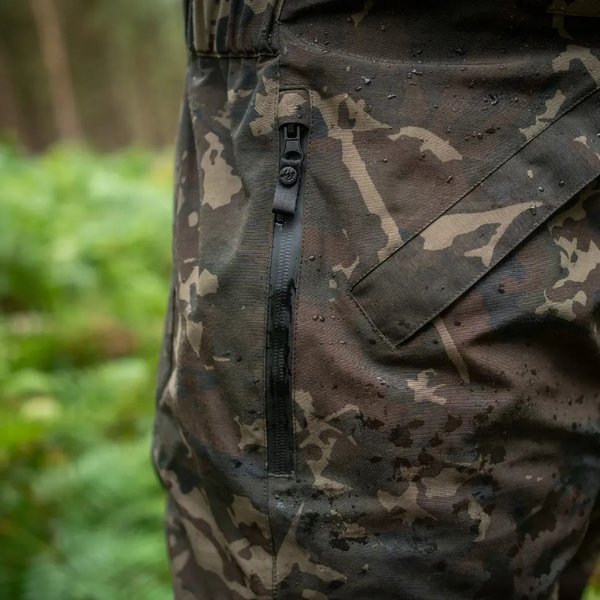 NASH NASH Zero Tolerance Helluva Waterproof Bib and Brace Camo - Parkfield Angling Centre