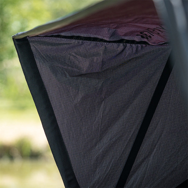 DAIWA DAIWA Slide Tray Awning Large - Parkfield Angling Centre