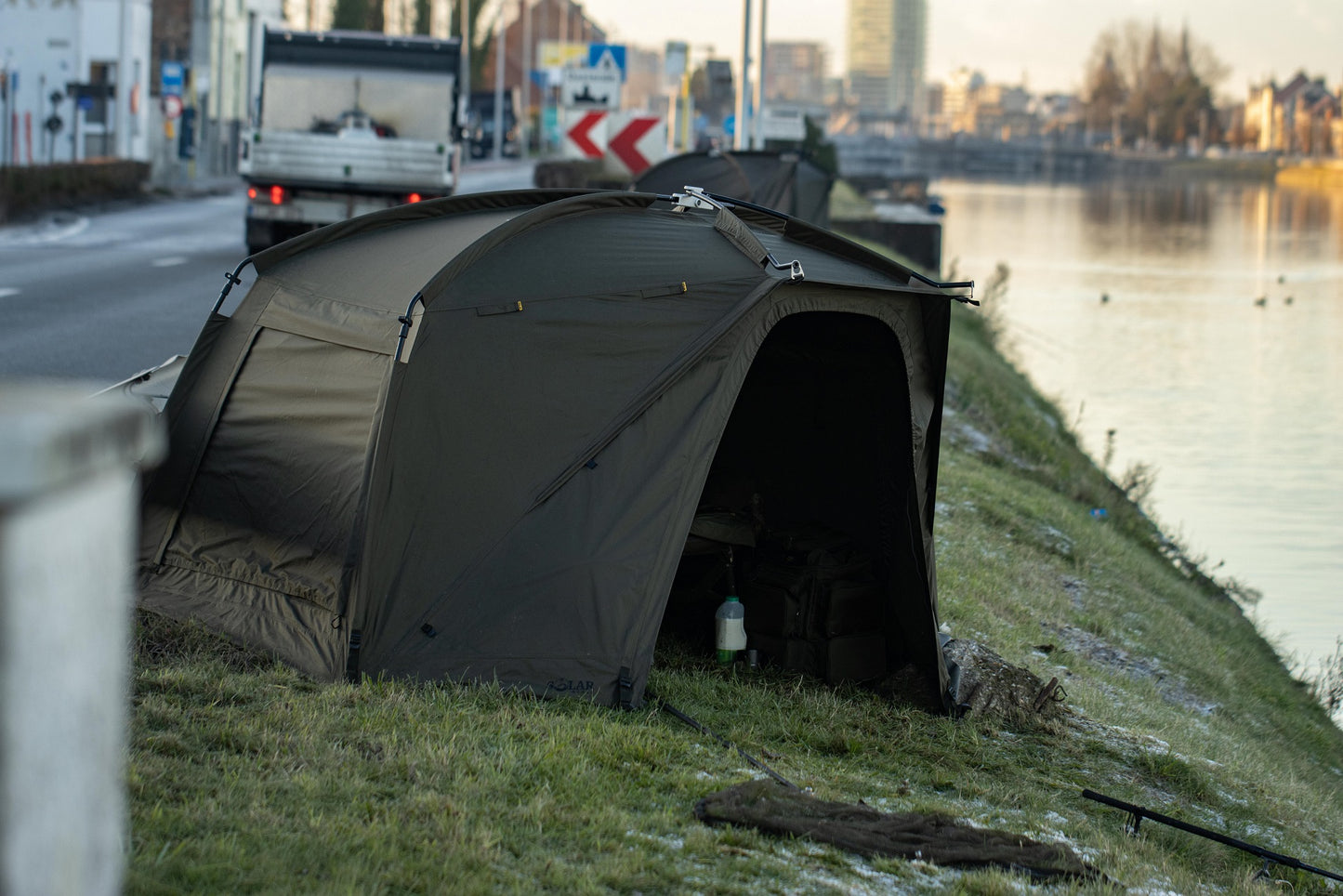 SOLAR SOLAR Sp Uni Spider Bivvy  - Parkfield Angling Centre