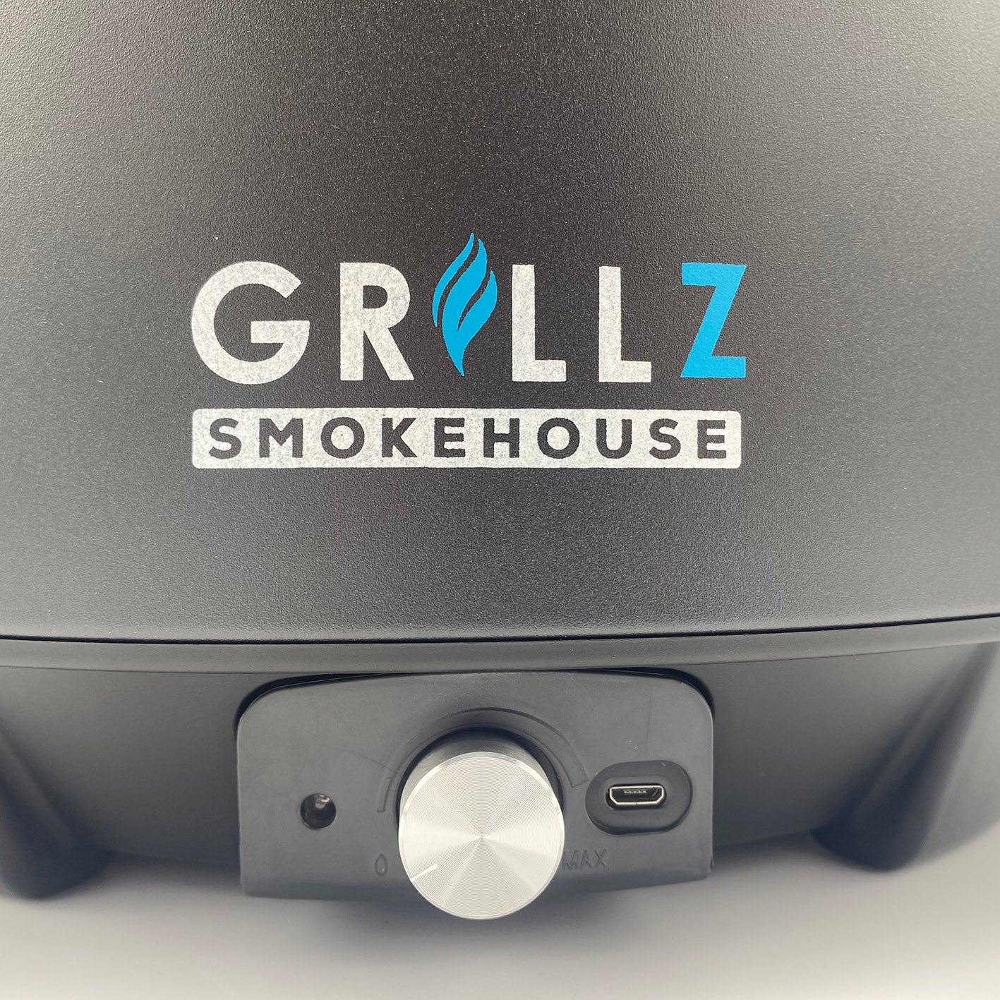 WOLF WOLF GRILLZ Smoke House  - Parkfield Angling Centre